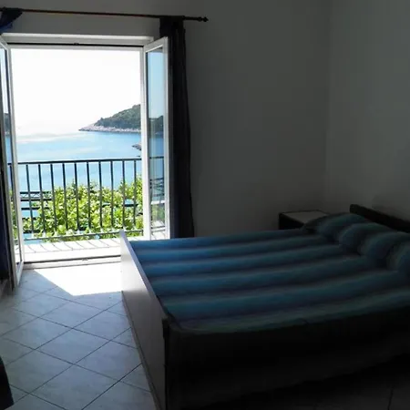 Azure - One Bedroom Romana Διαμέρισμα *